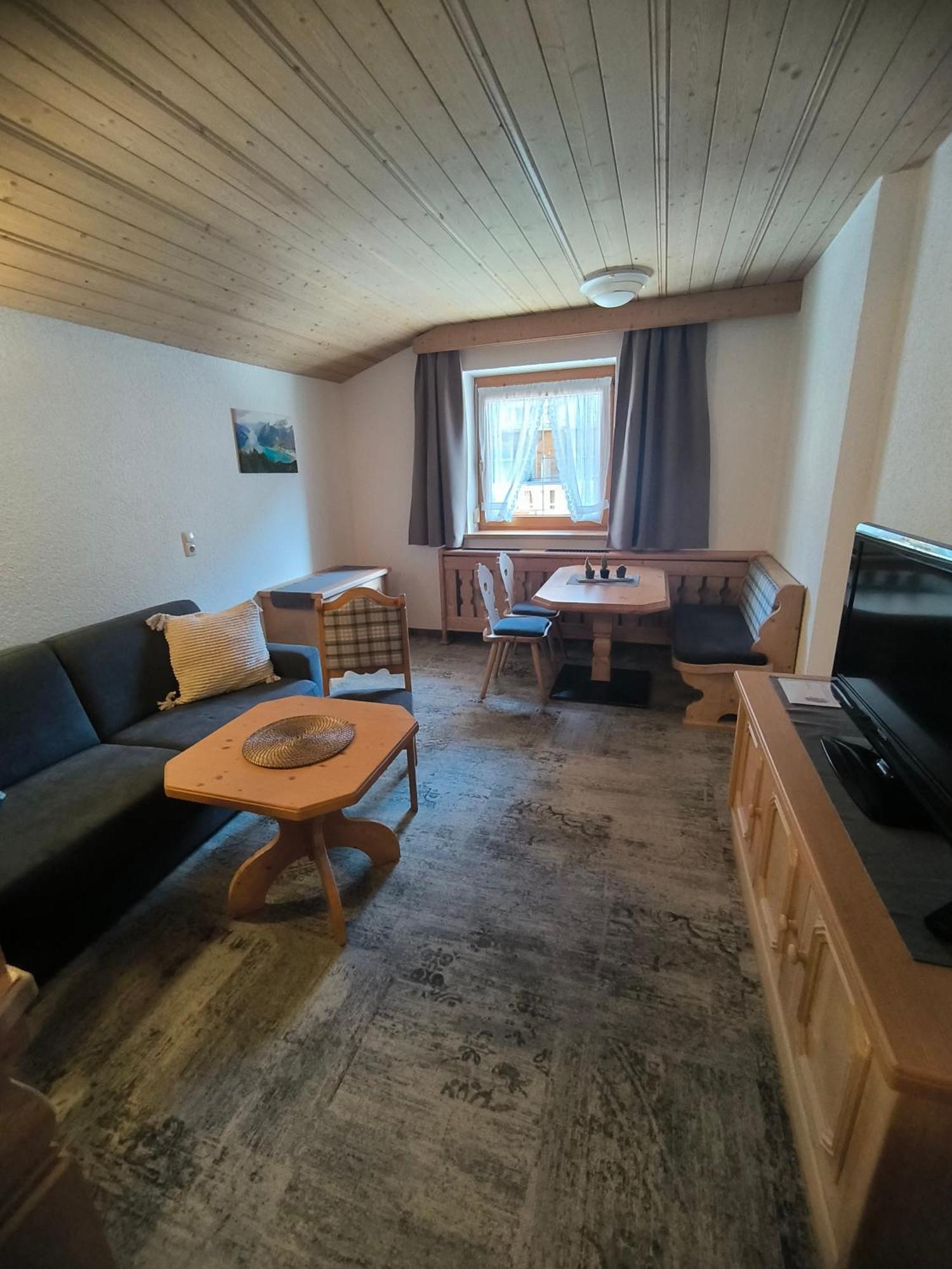 Apparthaus Alpina Apartment Pertisau
